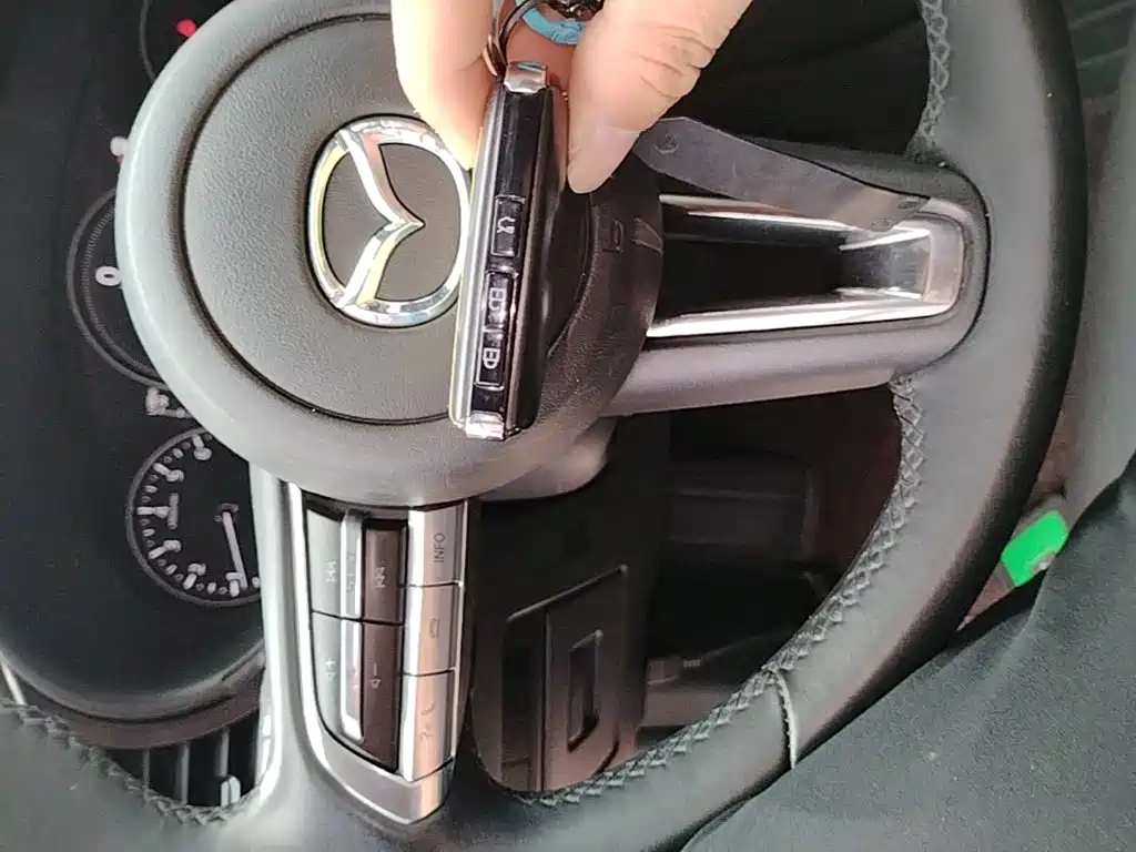 Mazda 3 Axela — миниатюра 9