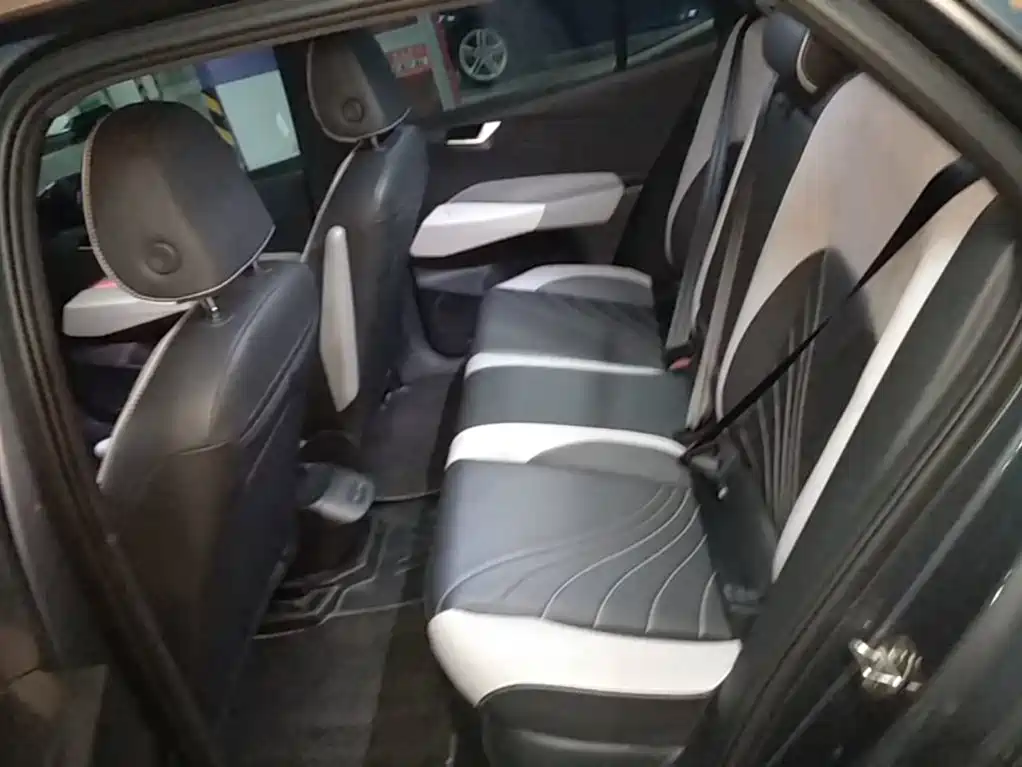 Volkswagen ID.3 — миниатюра 17