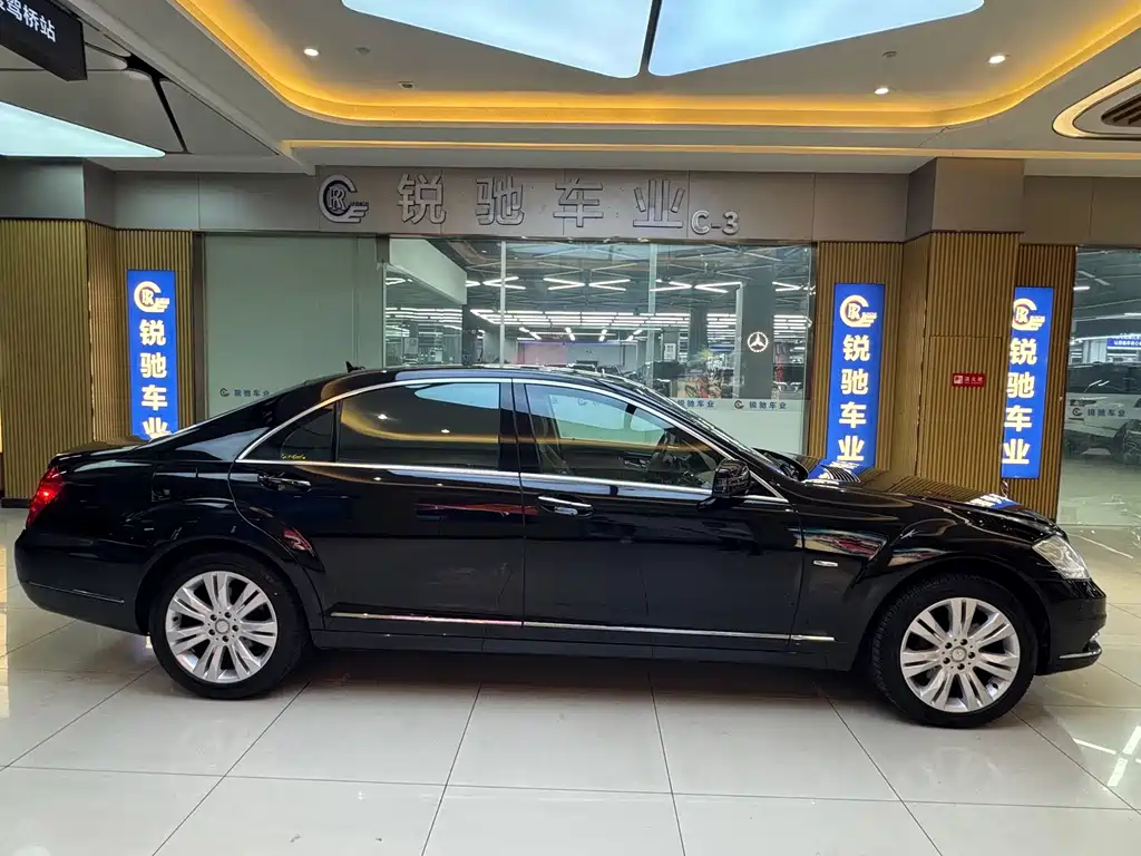 Mercedes-Benz S-Class — миниатюра 4