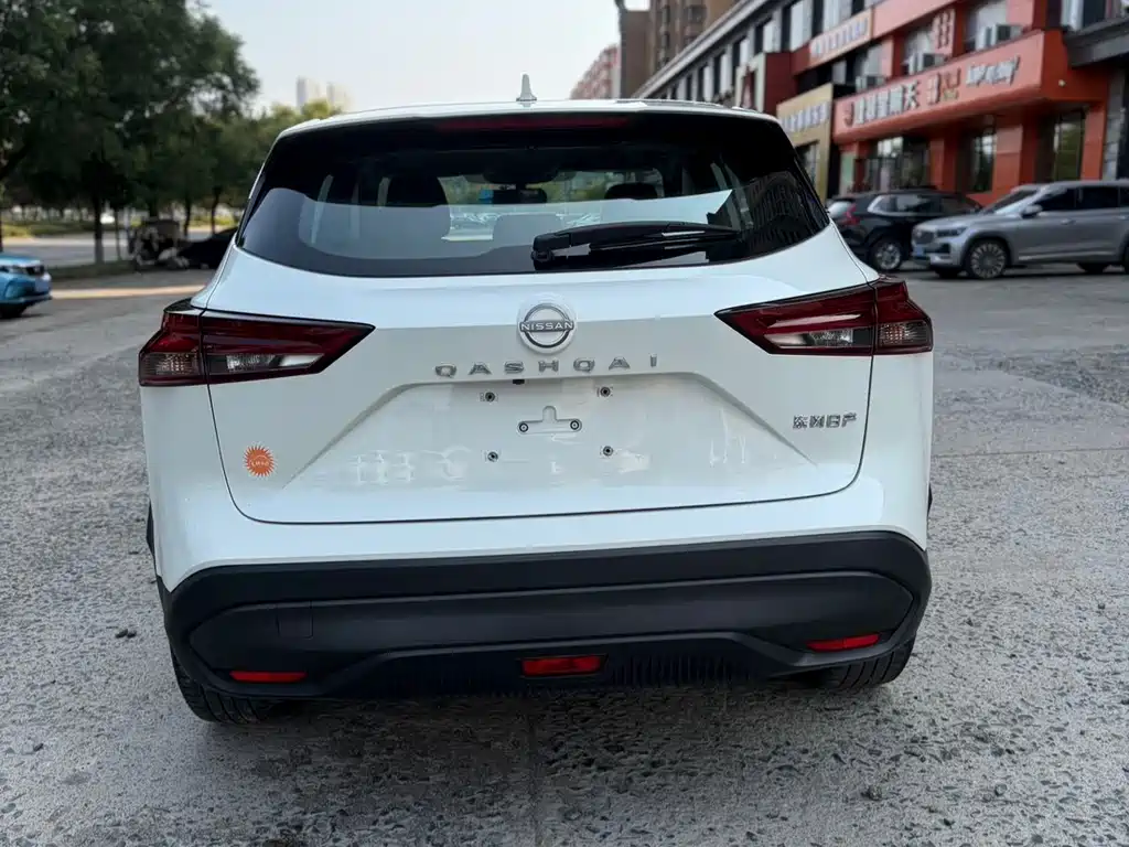 Nissan Qashqai — миниатюра 5