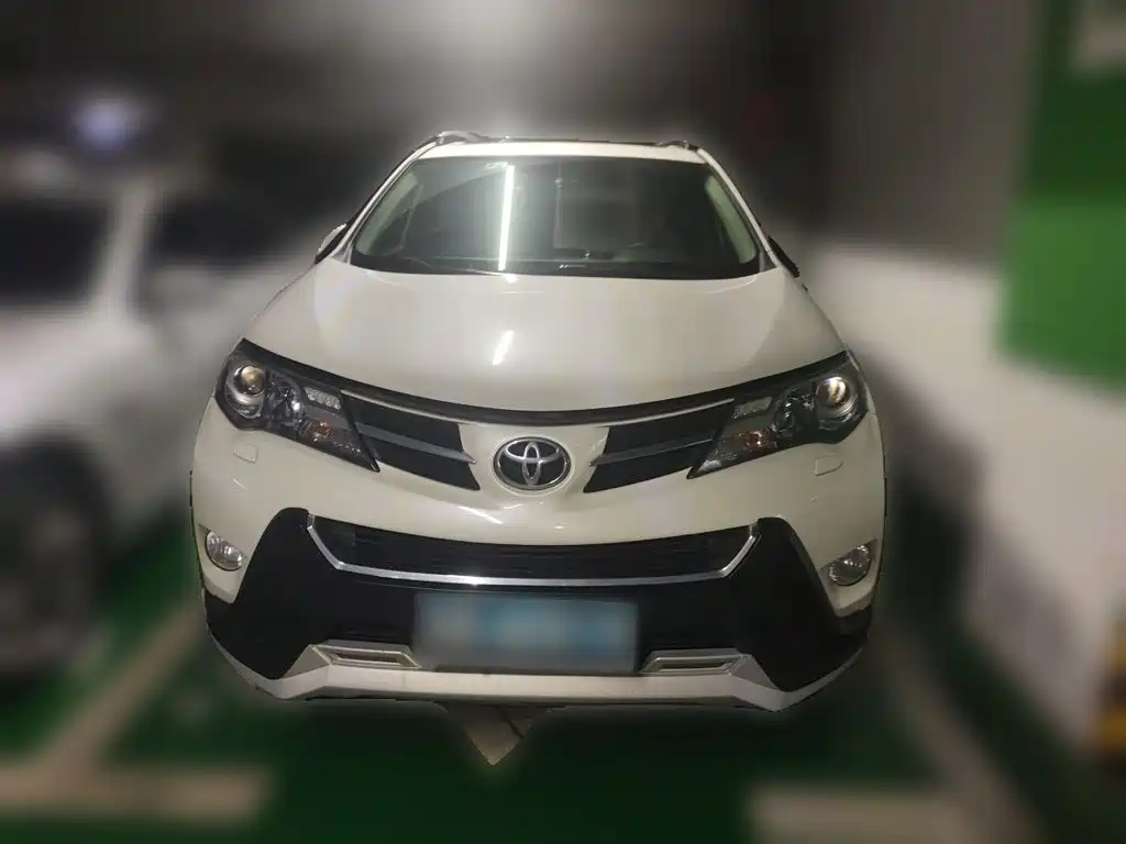 Toyota RAV4 — миниатюра 23