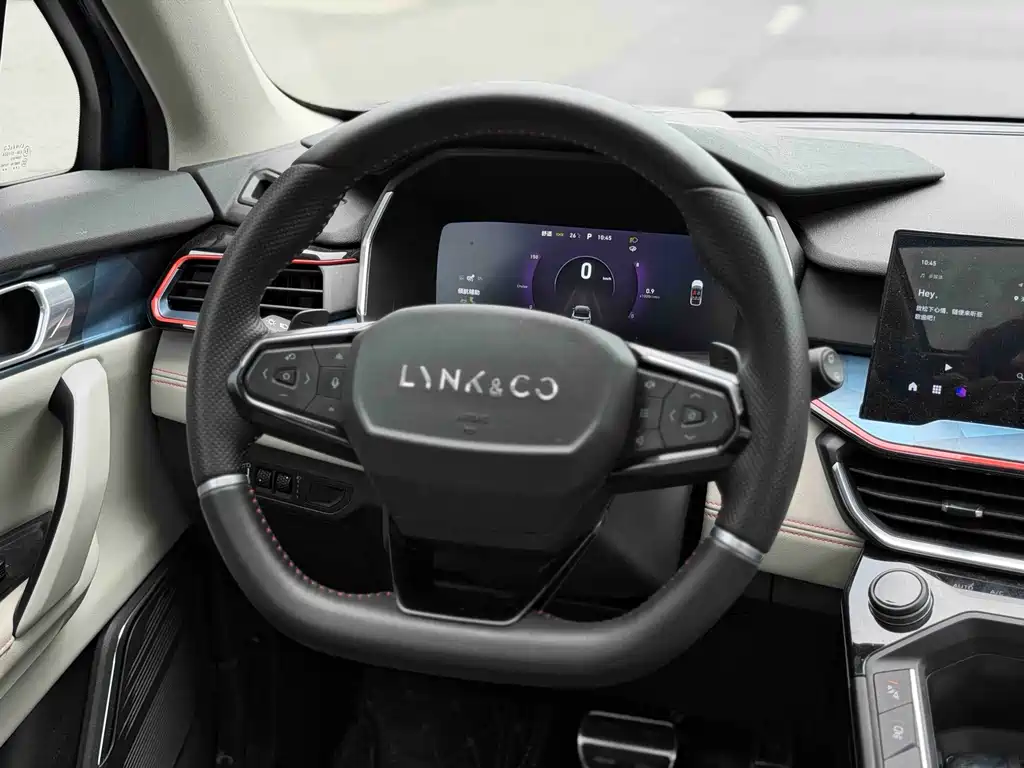 Lynk & Co 06 — миниатюра 6