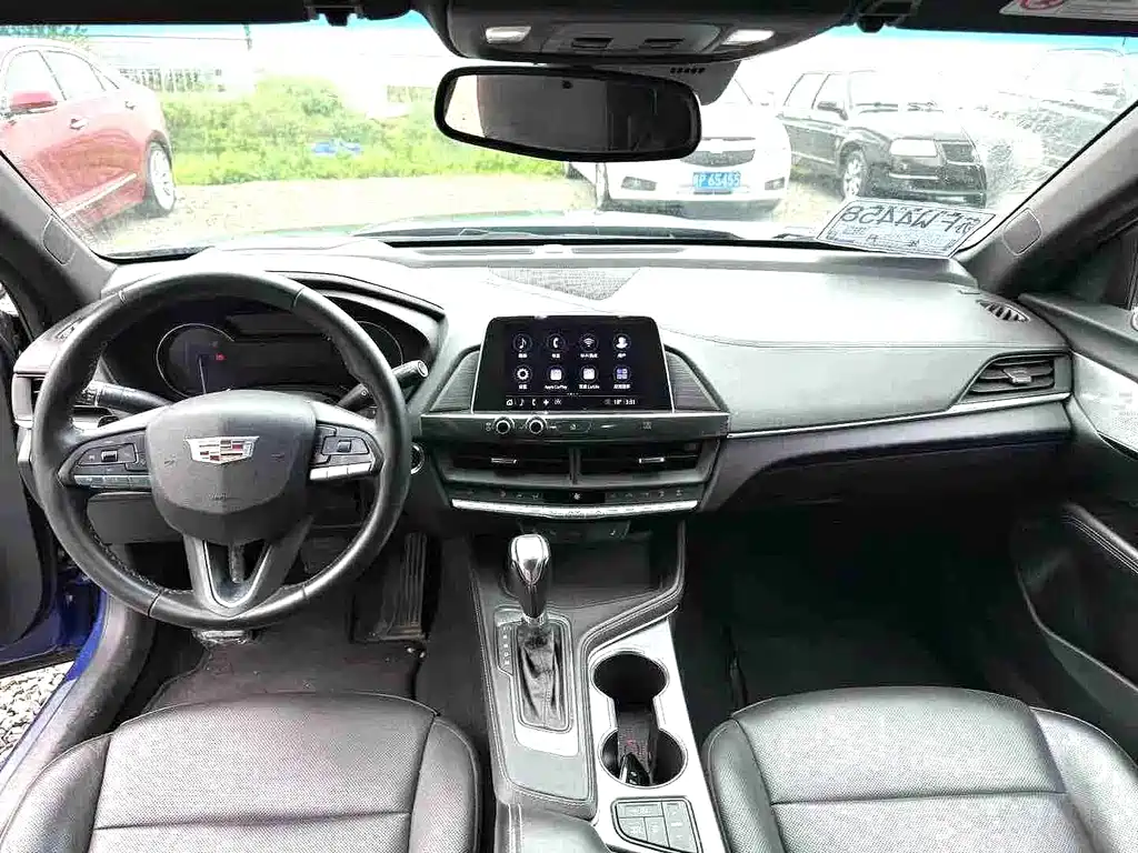 Cadillac CT4 — миниатюра 6