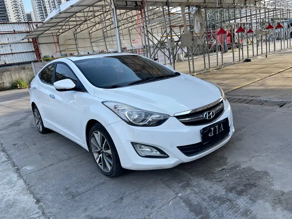 Hyundai Elantra Langdong — миниатюра 3