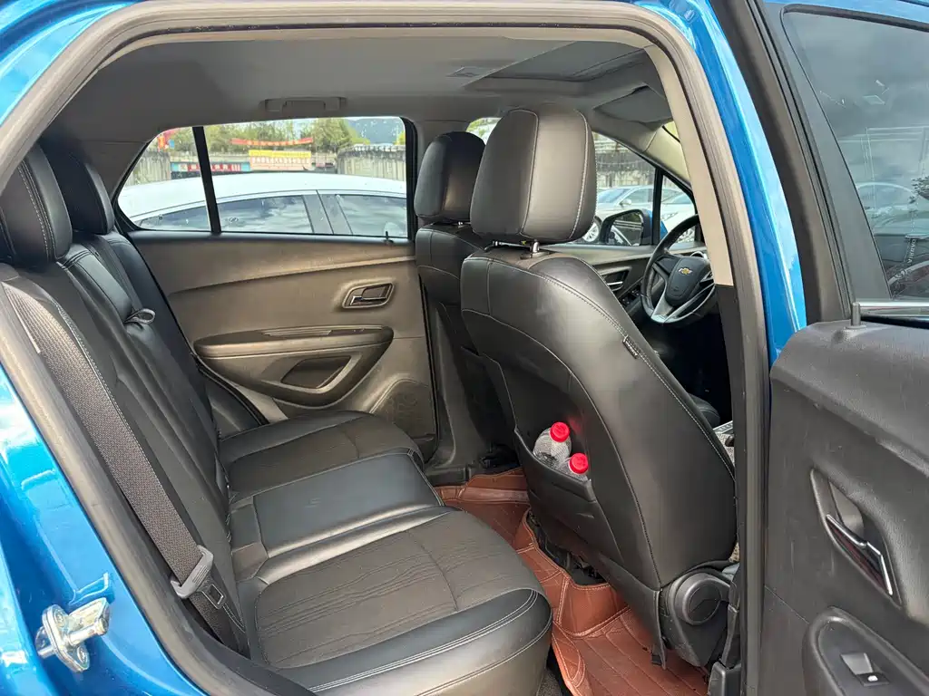 Chevrolet Trax — миниатюра 7