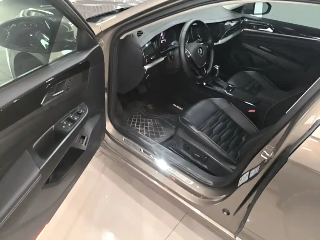Volkswagen Passat — миниатюра 16