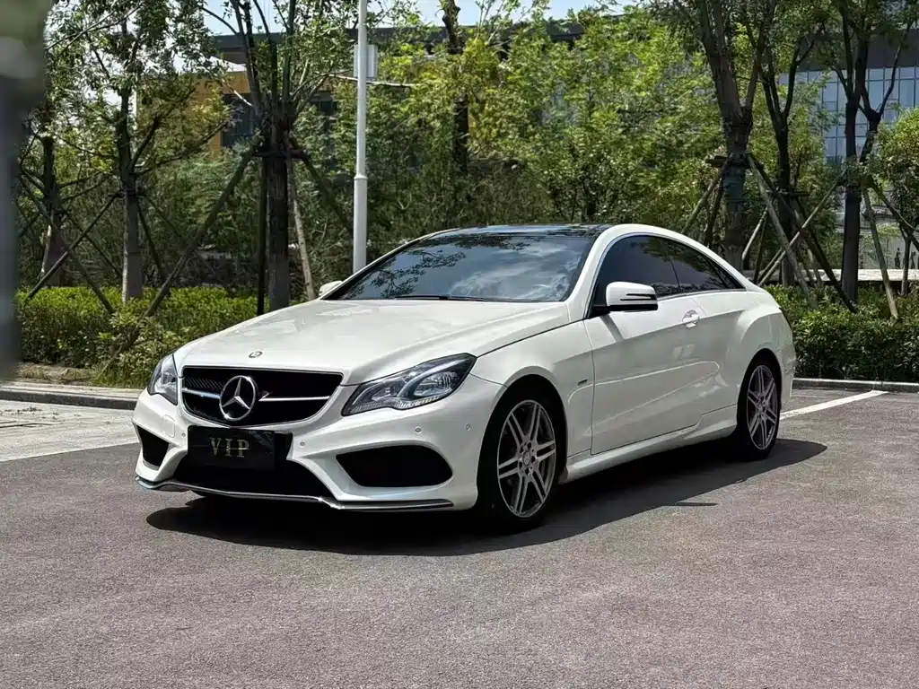 Mercedes-Benz E-Class (Import) 2016