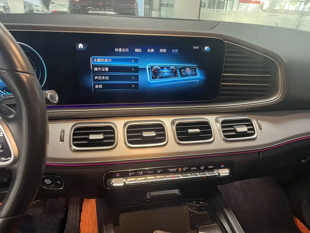 Mercedes-Benz GLE (Import) — миниатюра 8