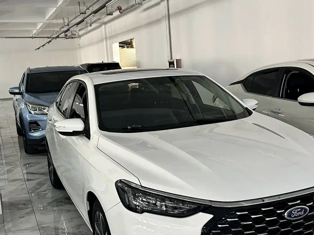 Ford Escort — миниатюра 5