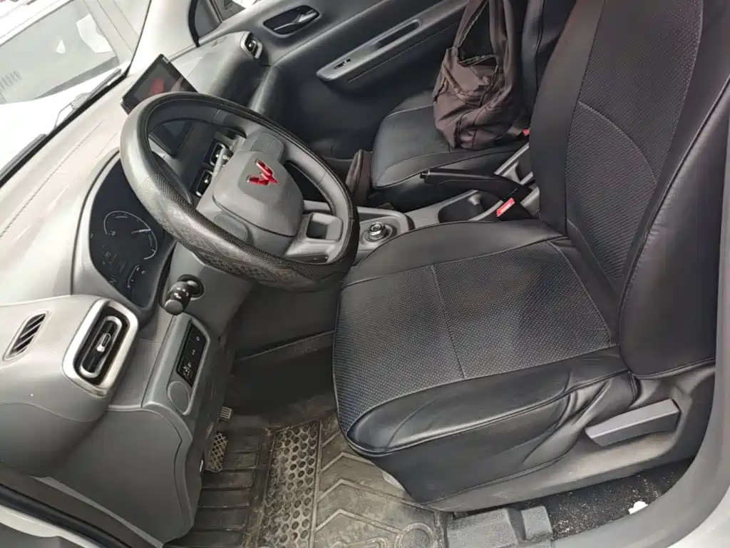 Wuling Hongguang EV — миниатюра 15