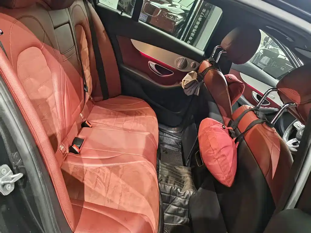 Mercedes-Benz C-Class — миниатюра 9
