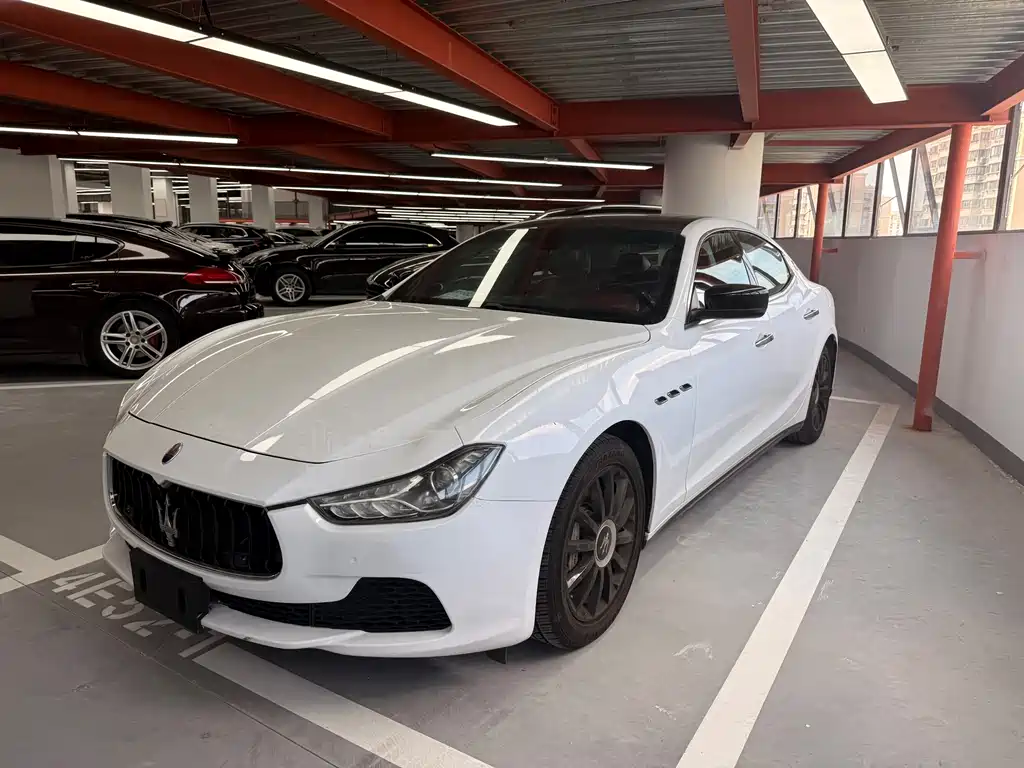 Maserati Ghibli