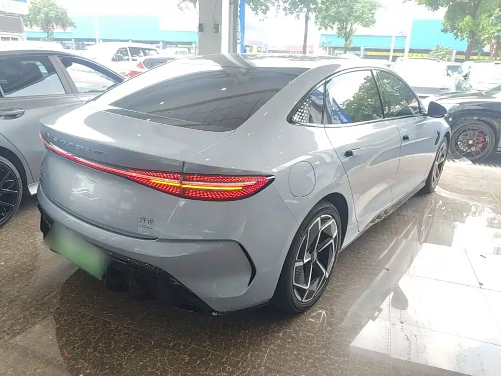 BYD Seal — миниатюра 7