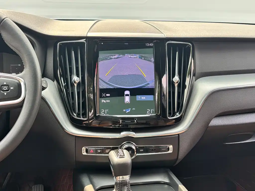 Volvo XC60 — миниатюра 16