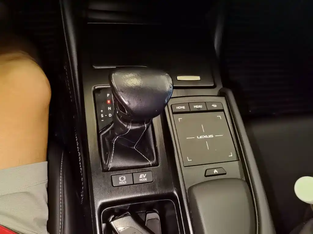 Lexus ES — миниатюра 14