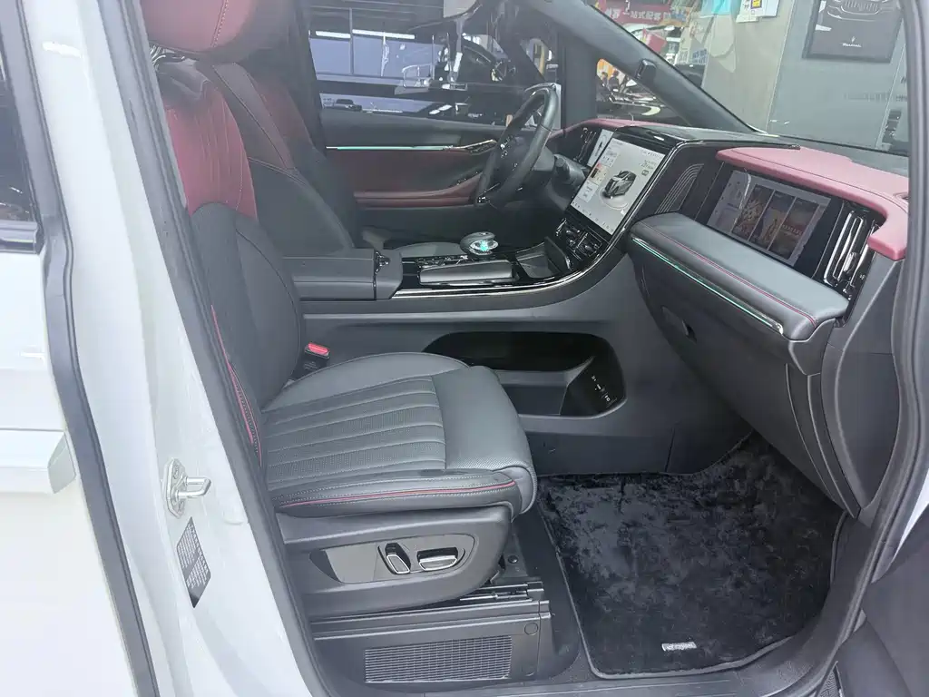 GAC Motor Trumpchi E9 — миниатюра 8
