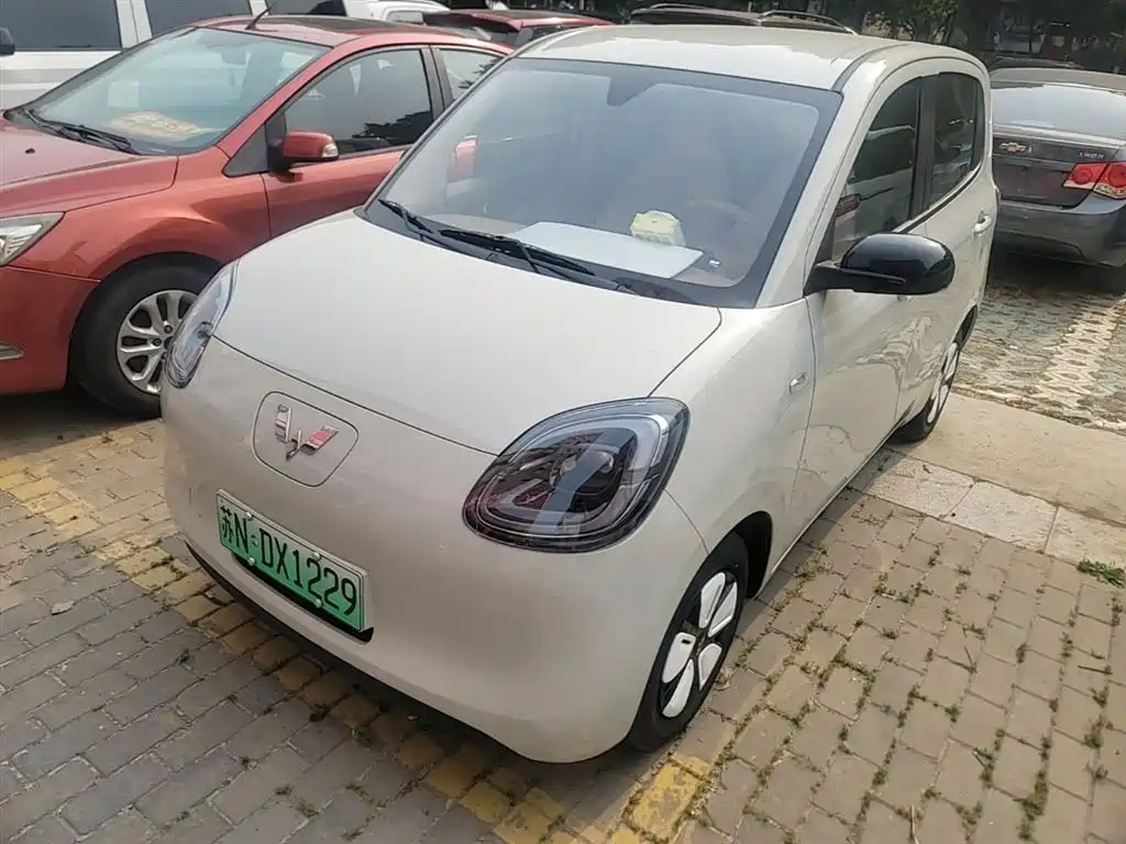 宏光MINIEV 2025款 第四代 四门版 进阶款