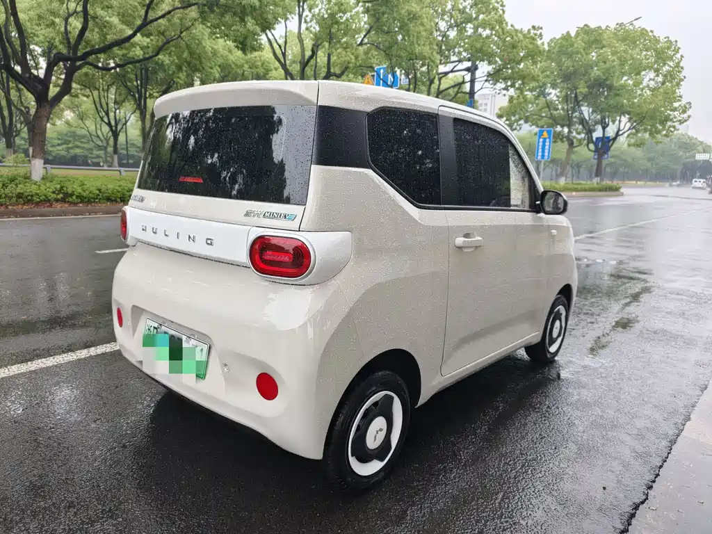 Wuling Mini EV MINIEV 2024 215km