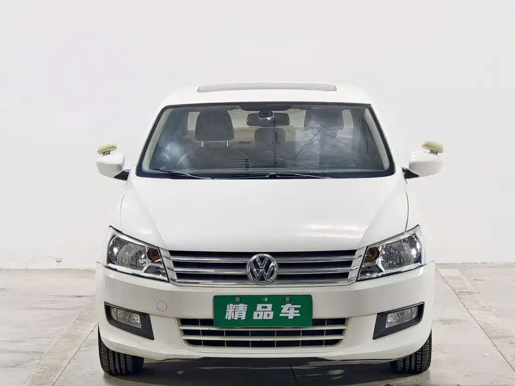 Volkswagen Santana — миниатюра 2
