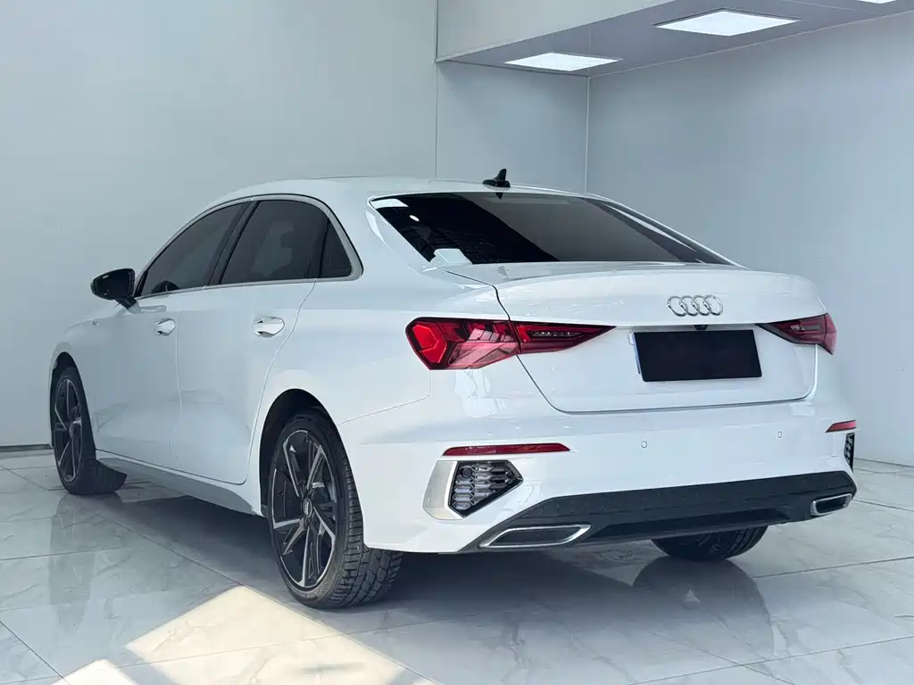 Audi A3 — миниатюра 4