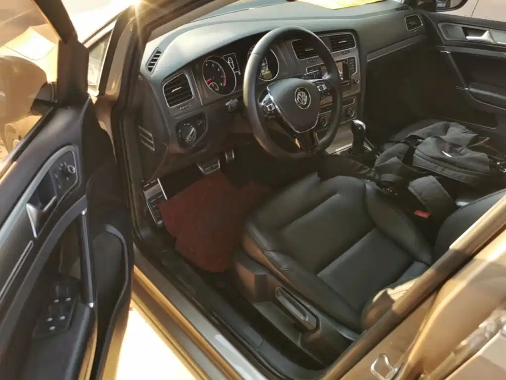 Volkswagen Golf — миниатюра 16