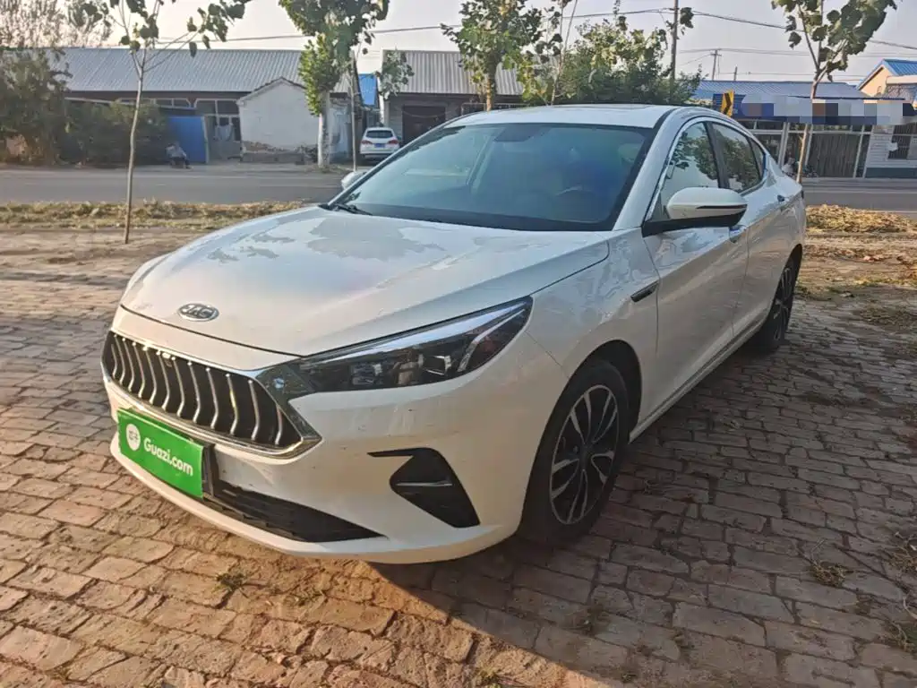 JAC A5 — миниатюра 2
