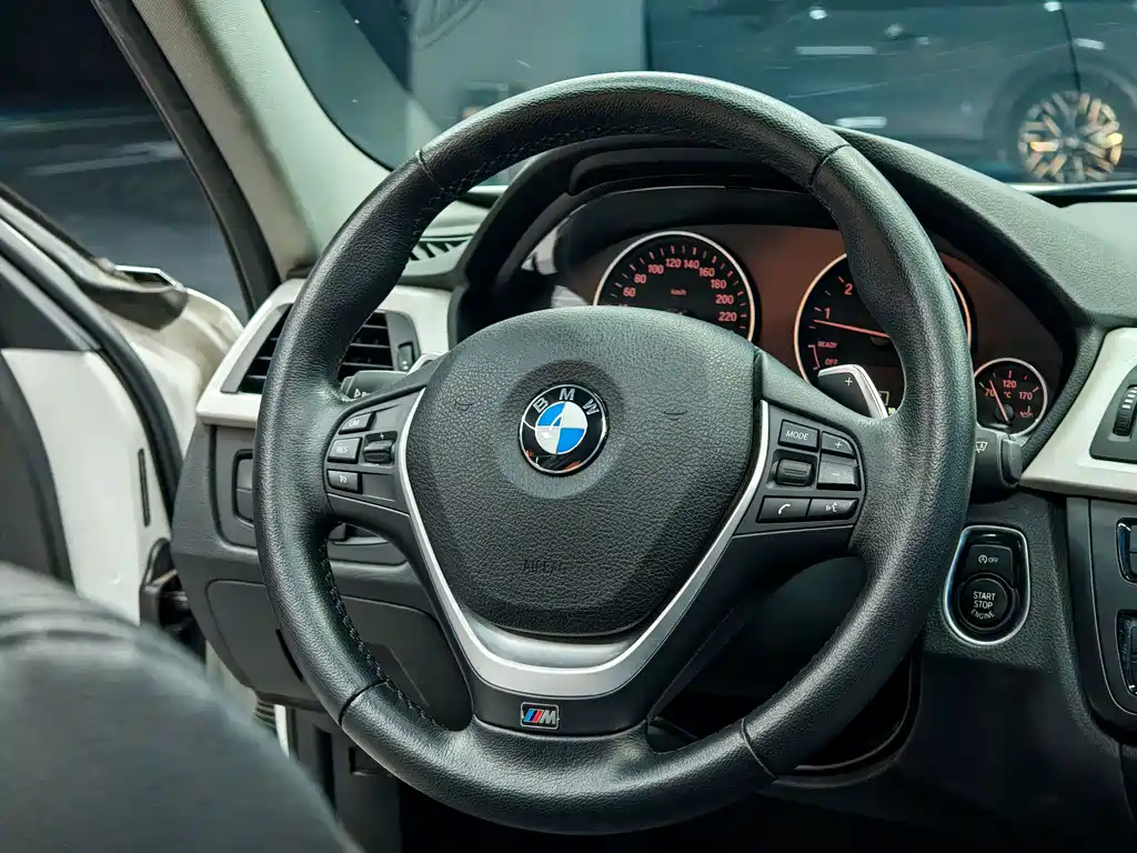 BMW 3 Series — миниатюра 9