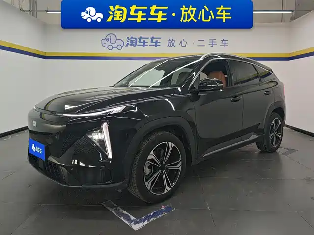 2023 Geely Galaxy L7