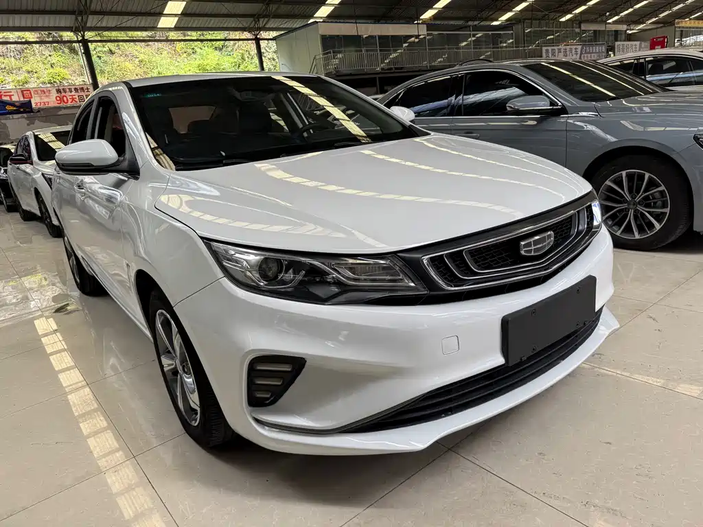 Geely Emgrand GL — миниатюра 3