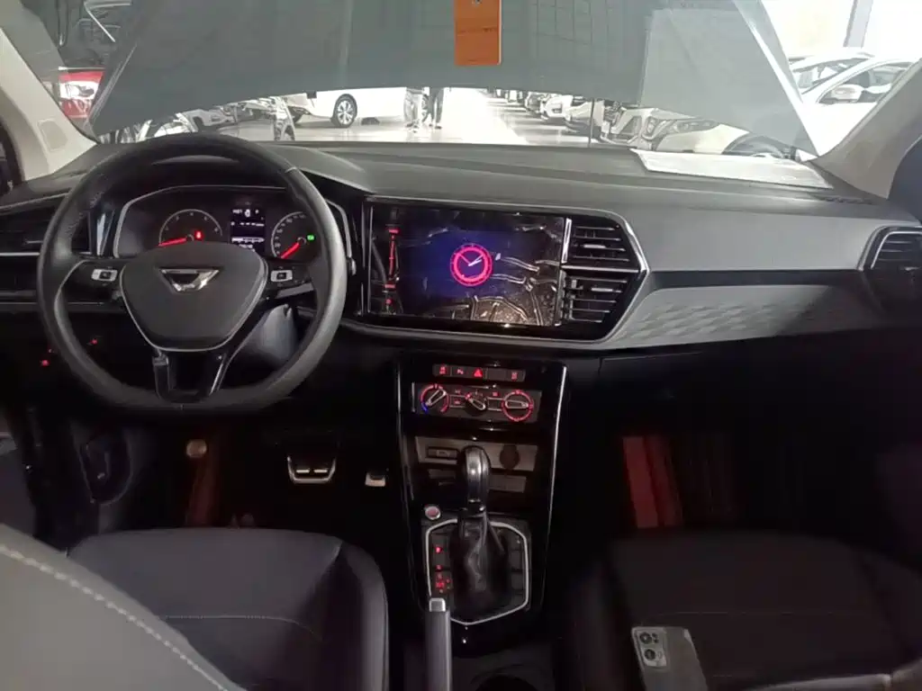 Jetta VS5 — миниатюра 10