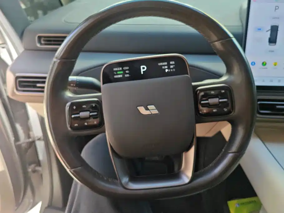 Li Auto Li MEGA — миниатюра 15