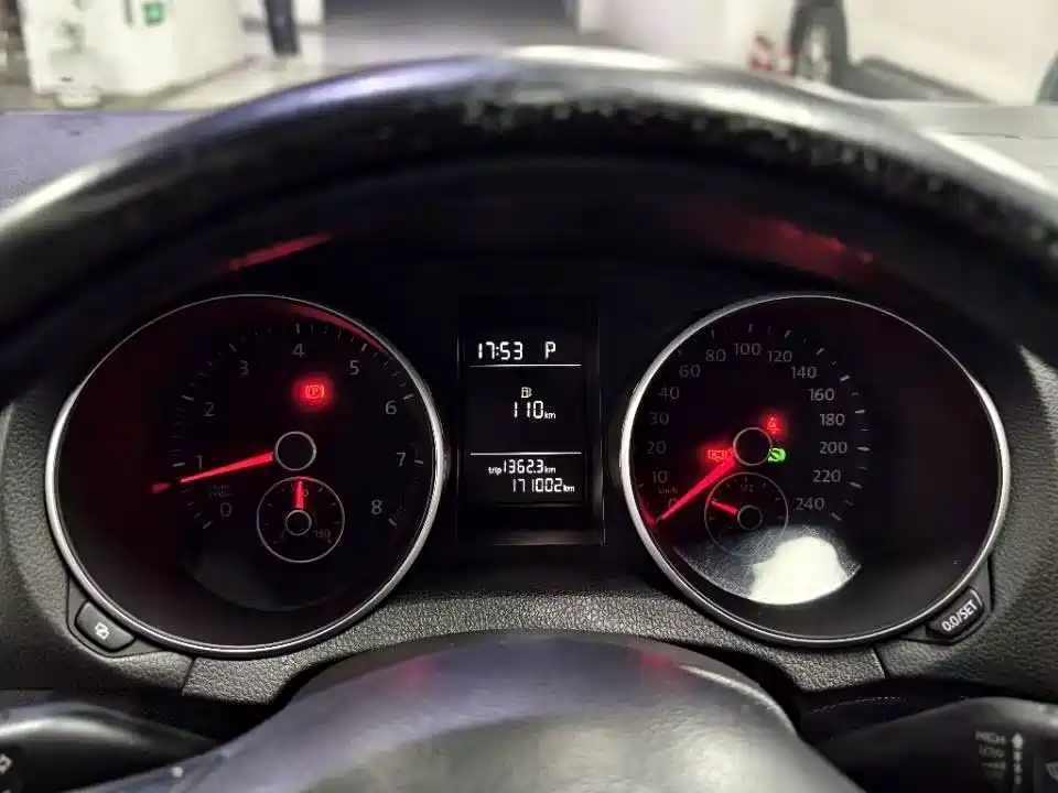 Volkswagen Golf — миниатюра 10
