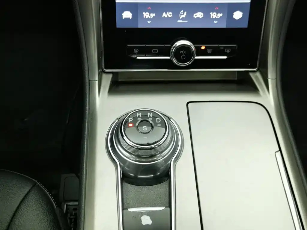 Ford Mondeo — миниатюра 13