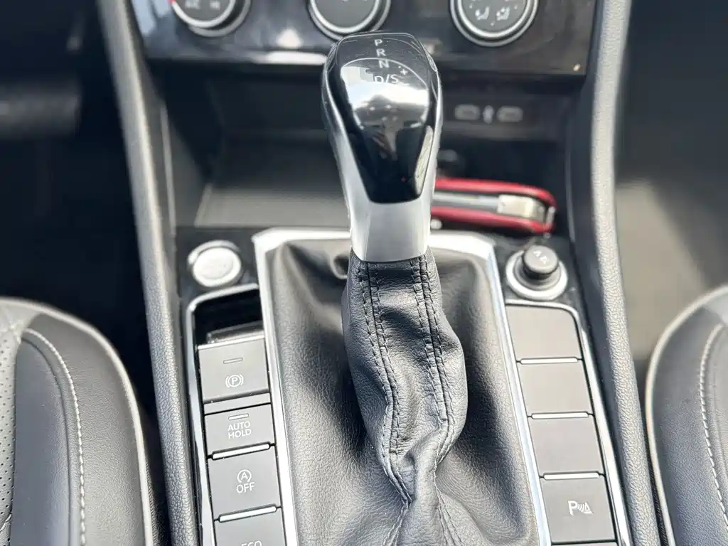 Volkswagen Sagitar — миниатюра 12