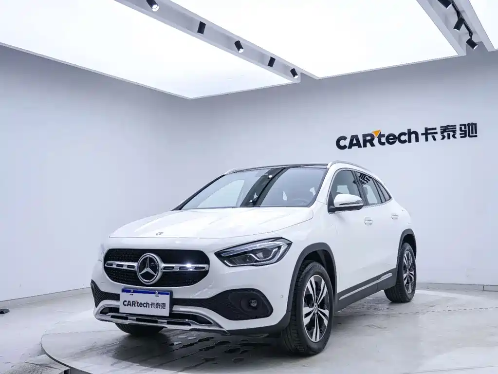 Mercedes-Benz GLA — миниатюра 11