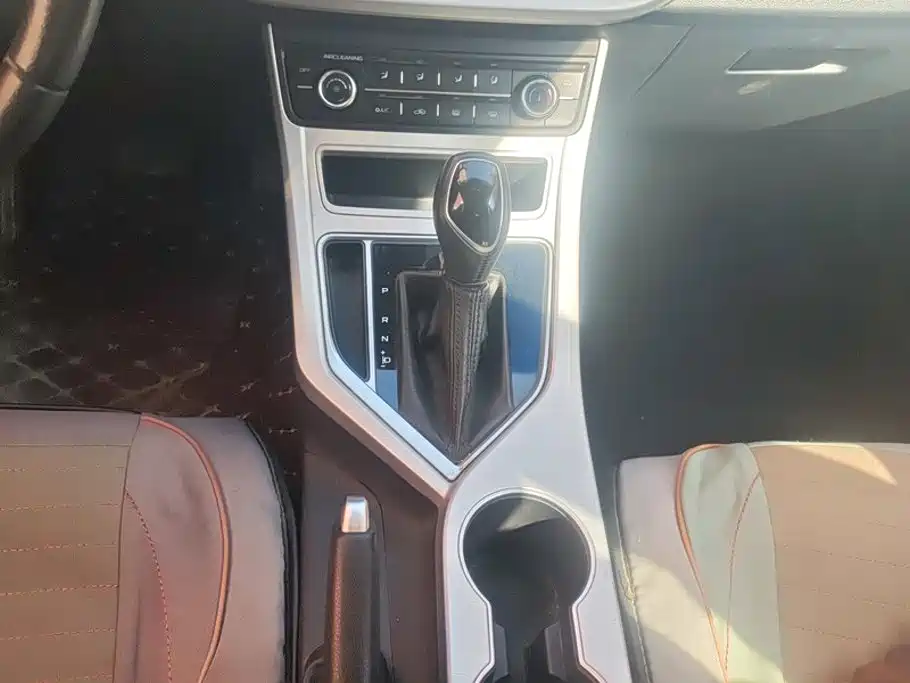 Geely Vision — миниатюра 16
