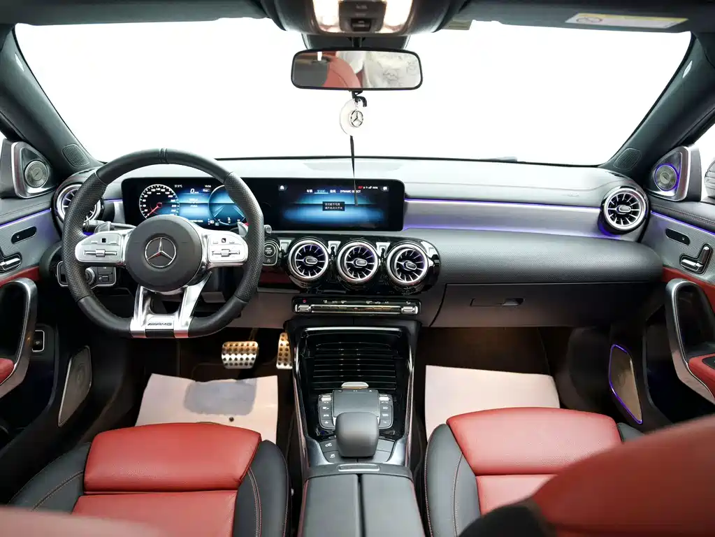 Mercedes-Benz A-Class AMG — миниатюра 4