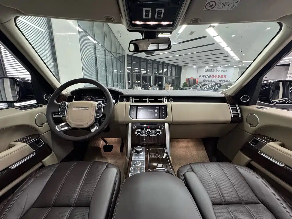 Land Rover Range Rover — миниатюра 16