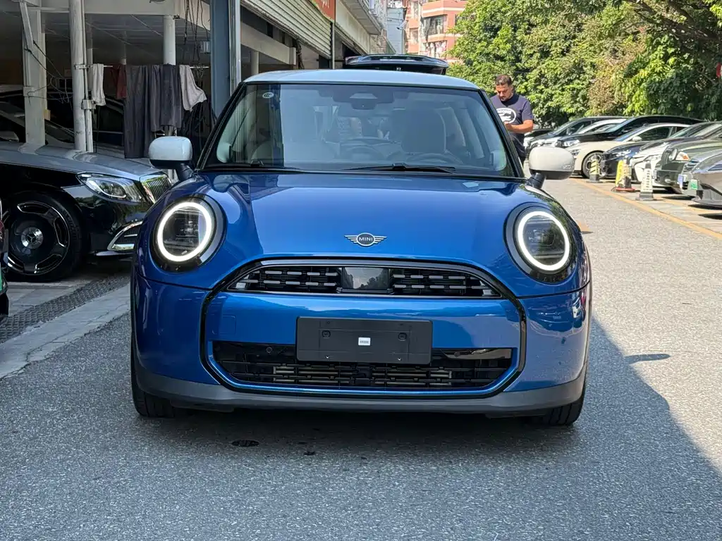 MINI Mini — миниатюра 2