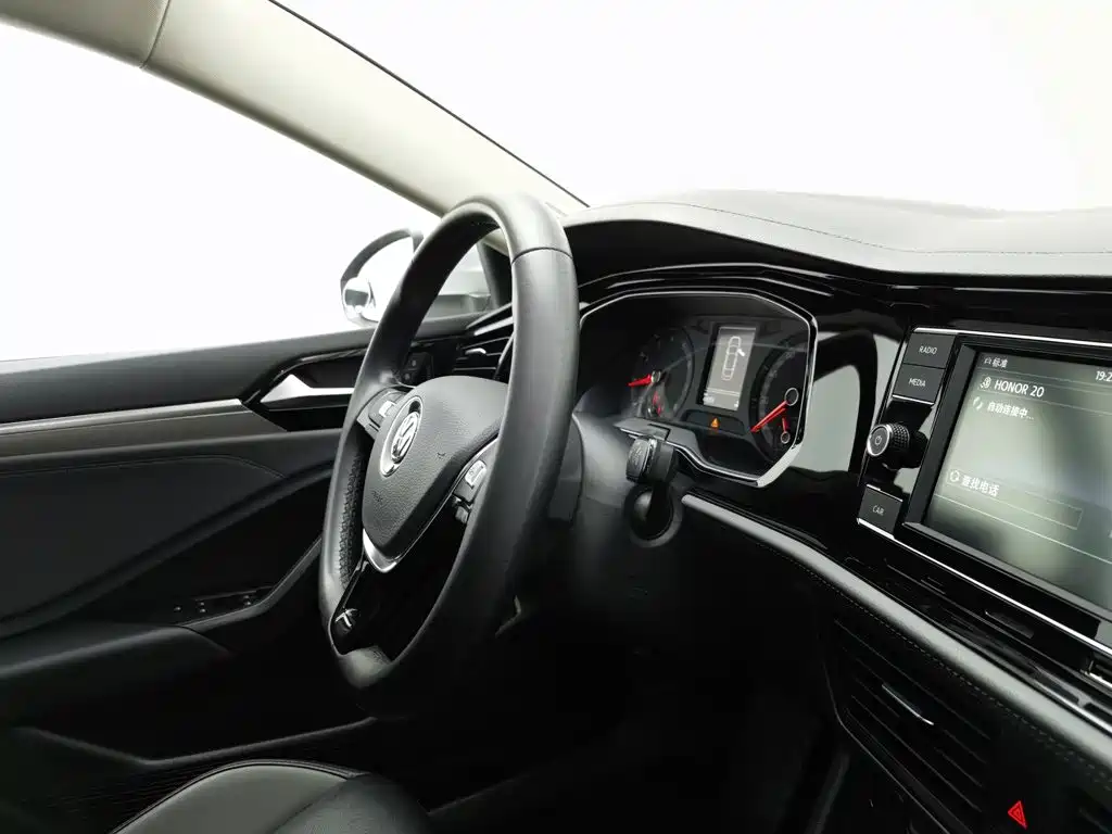 Volkswagen Sagitar — миниатюра 22