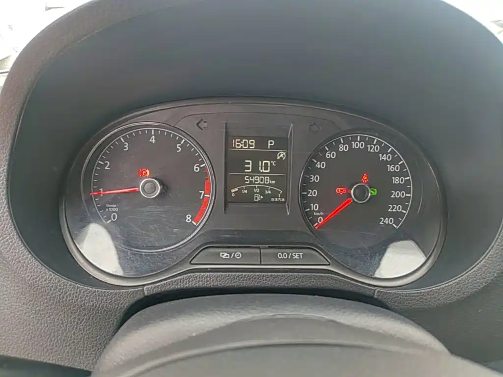 Volkswagen Polo — миниатюра 12