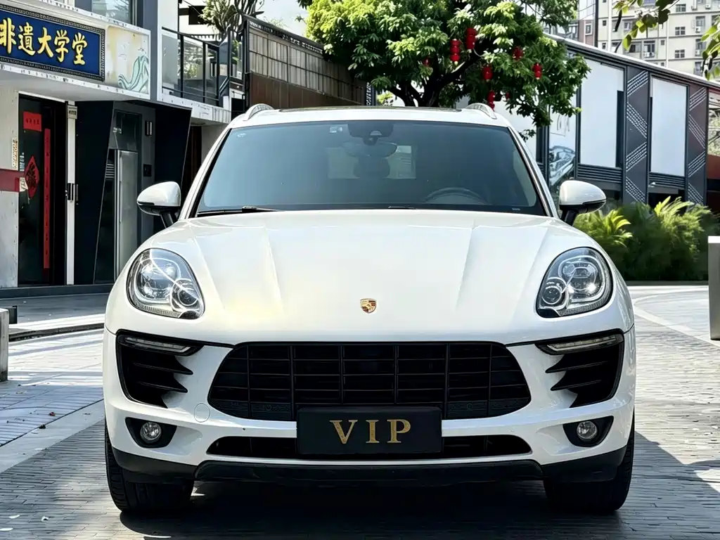Porsche Macan — миниатюра 2