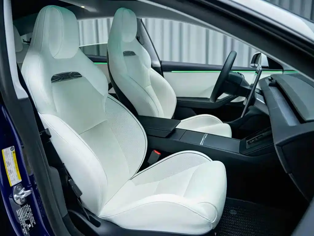 Tesla Model 3 — миниатюра 11