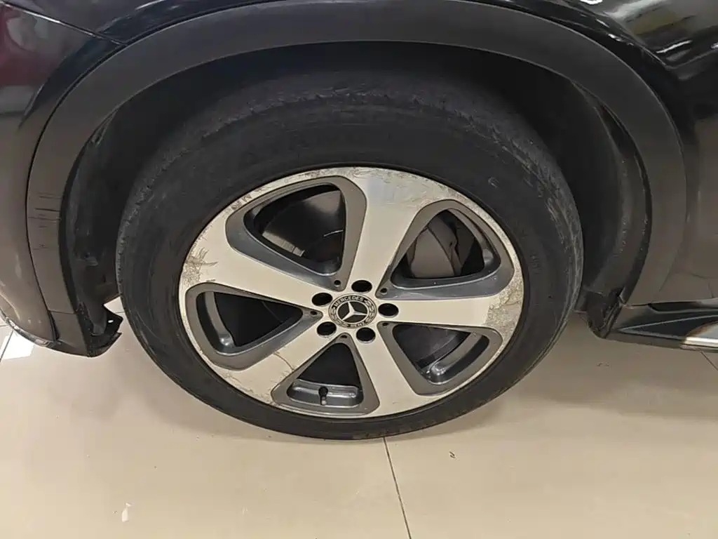 Mercedes-Benz GLC — миниатюра 23