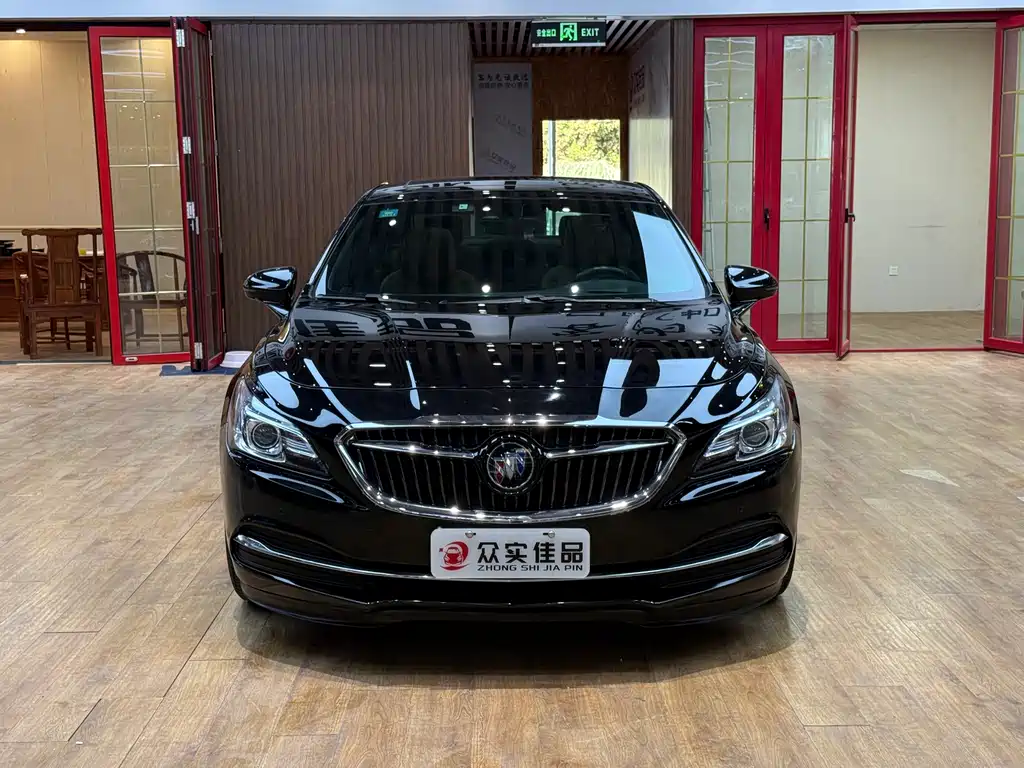 Buick LaCrosse — миниатюра 2