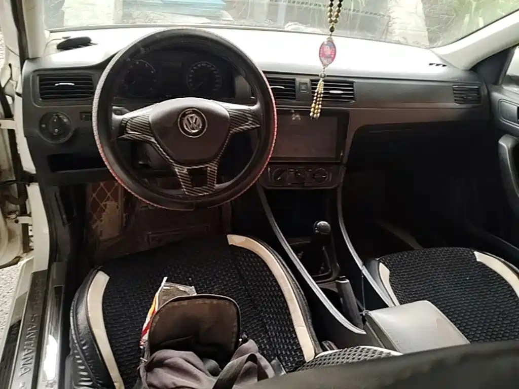 Volkswagen Santana — миниатюра 14