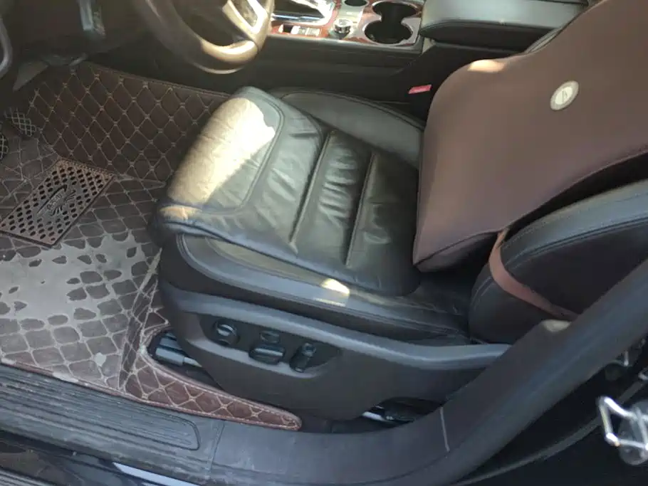 Volkswagen Touareg — миниатюра 9