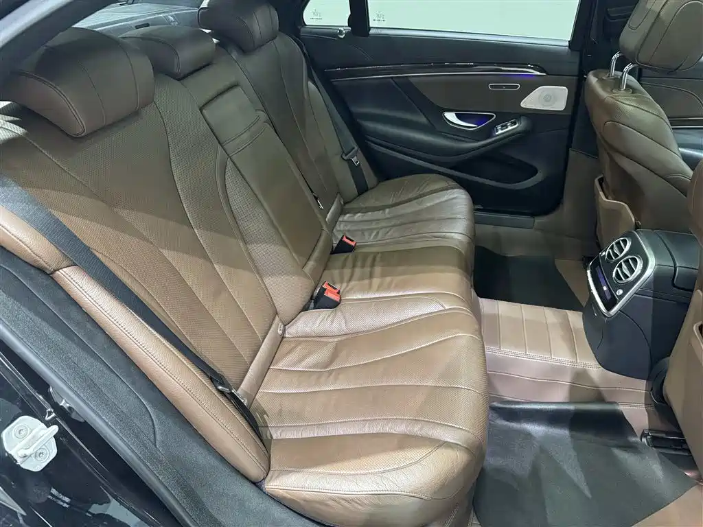 Mercedes-Benz S-Class — миниатюра 25
