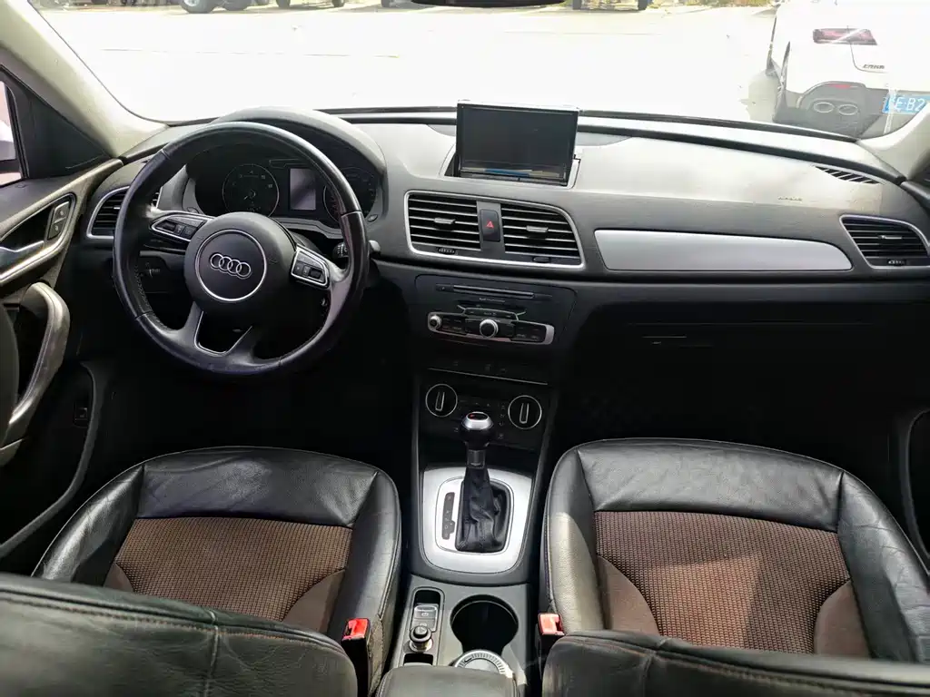 Audi Q3 — миниатюра 6