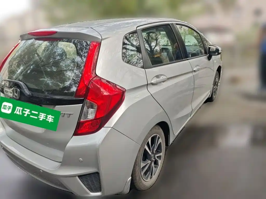 Honda Fit — миниатюра 4